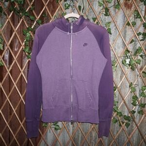 Small- Vintage Y2K Nike purple 2000s embroider zip up hoodie